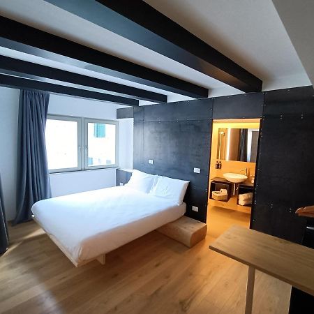 Le Meridiane City Rooms In Тренто Екстер'єр фото