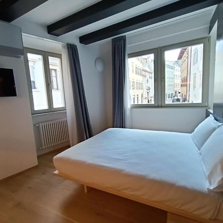 Le Meridiane City Rooms In Тренто Екстер'єр фото