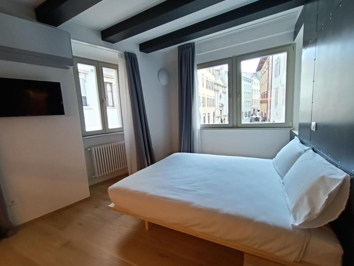 Le Meridiane City Rooms In Тренто Екстер'єр фото