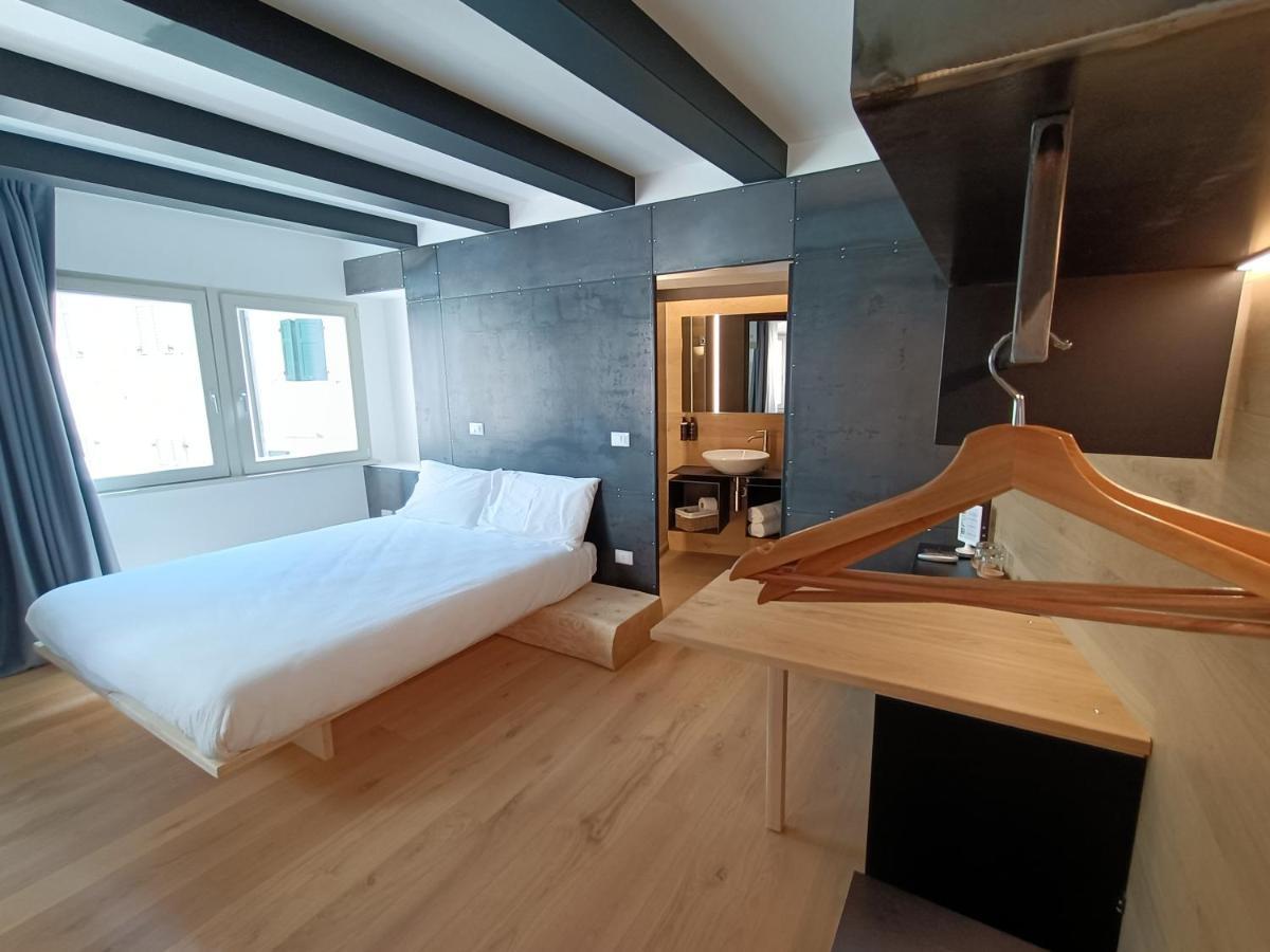 Le Meridiane City Rooms In Тренто Екстер'єр фото