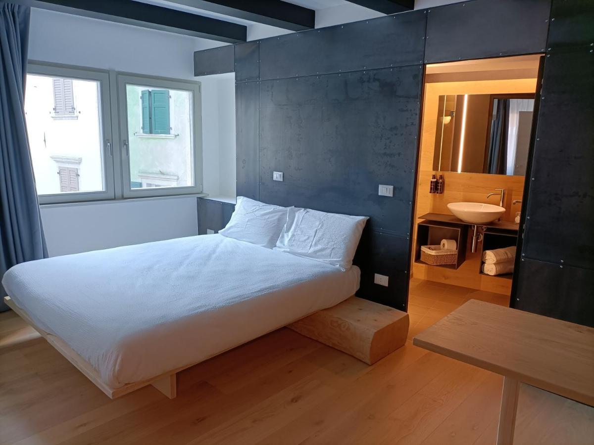 Le Meridiane City Rooms In Тренто Екстер'єр фото